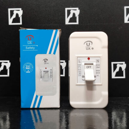 Safety Breaker With Cover UA